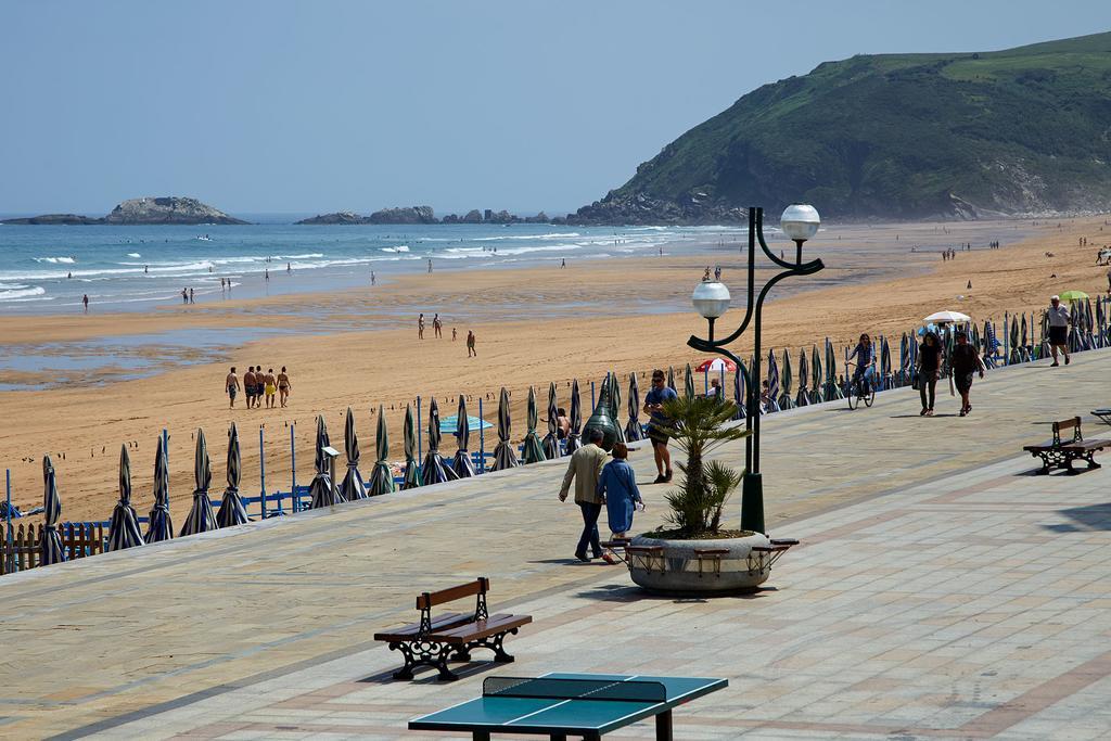 Apartamentos Egona Zarautz Sobre El Mar מראה חיצוני תמונה